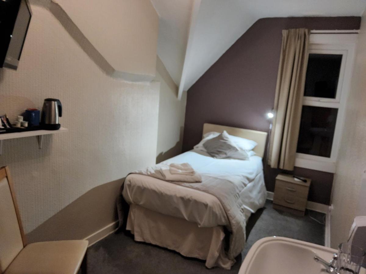 The Avenue Hotel Grantham Bagian luar foto