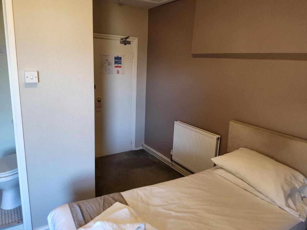 The Avenue Hotel Grantham Bagian luar foto